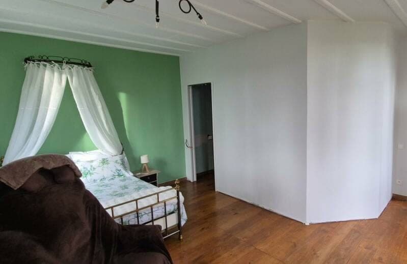 Création d'une pièce dressing avec porte à galandage — après